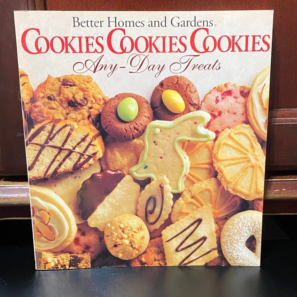 Better Homes and Gardens Cookies Christmas and Any Day Treats double cookbook